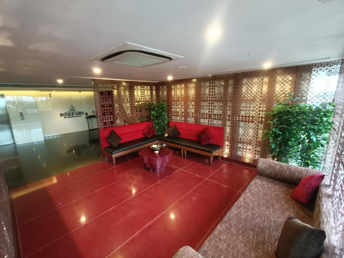 Boulevard By Design Hotel Chennai Luaran gambar