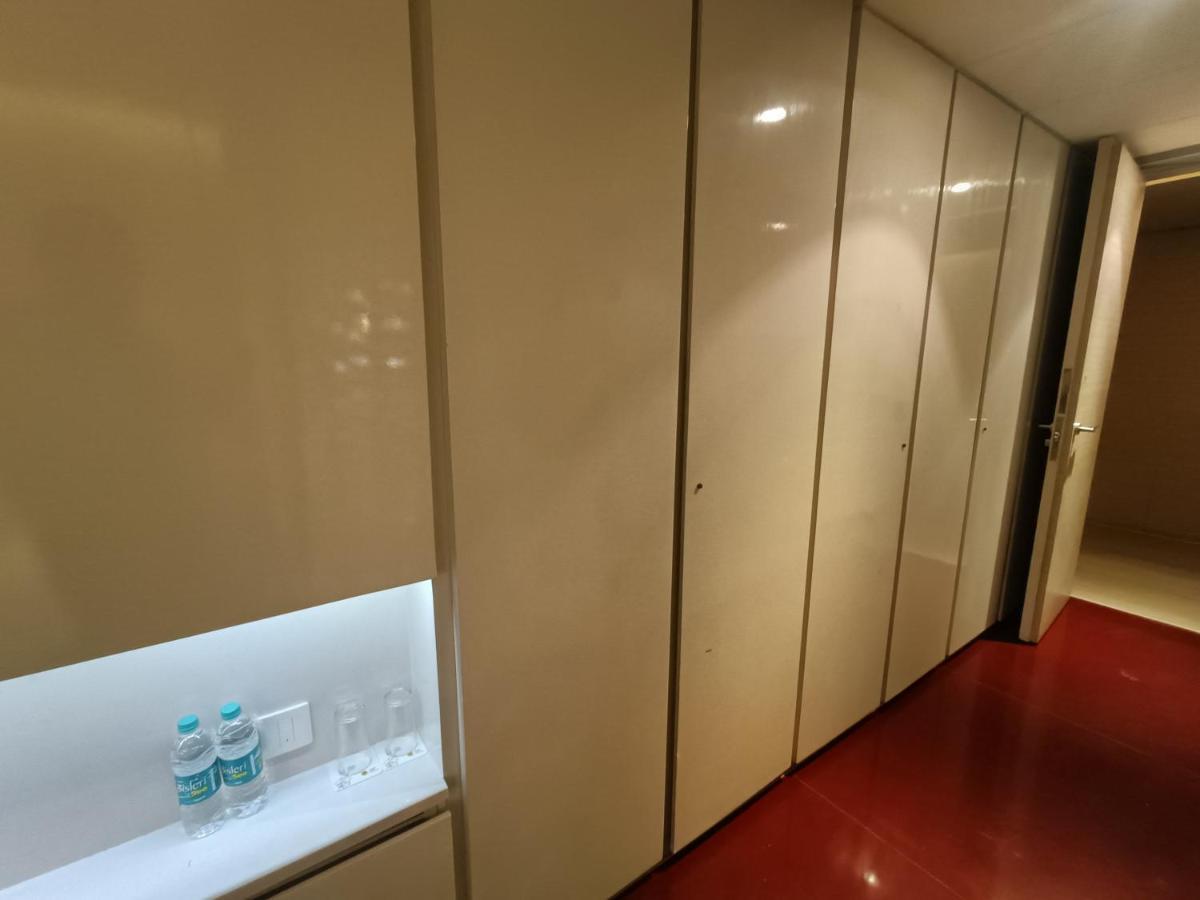 Boulevard By Design Hotel Chennai Luaran gambar