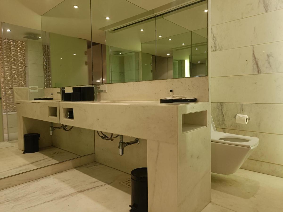 Boulevard By Design Hotel Chennai Luaran gambar