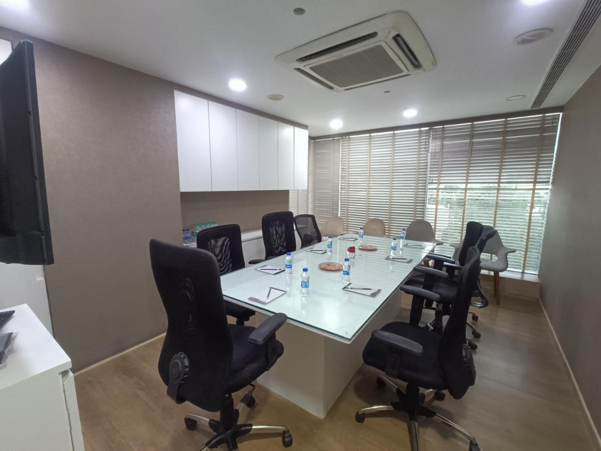 Boulevard By Design Hotel Chennai Luaran gambar