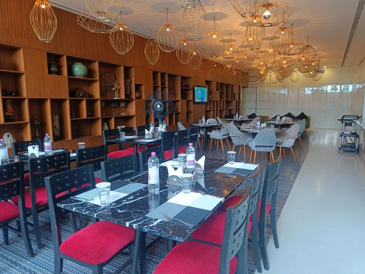 Boulevard By Design Hotel Chennai Luaran gambar